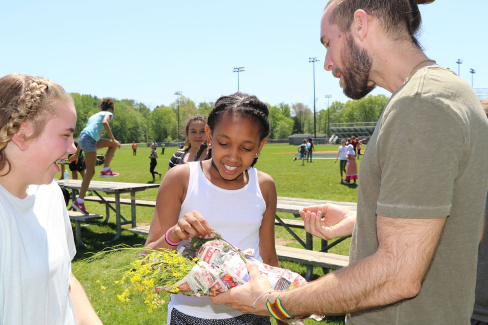 Kingston Guided Recess Pilot a Big Hit | Wild Earth